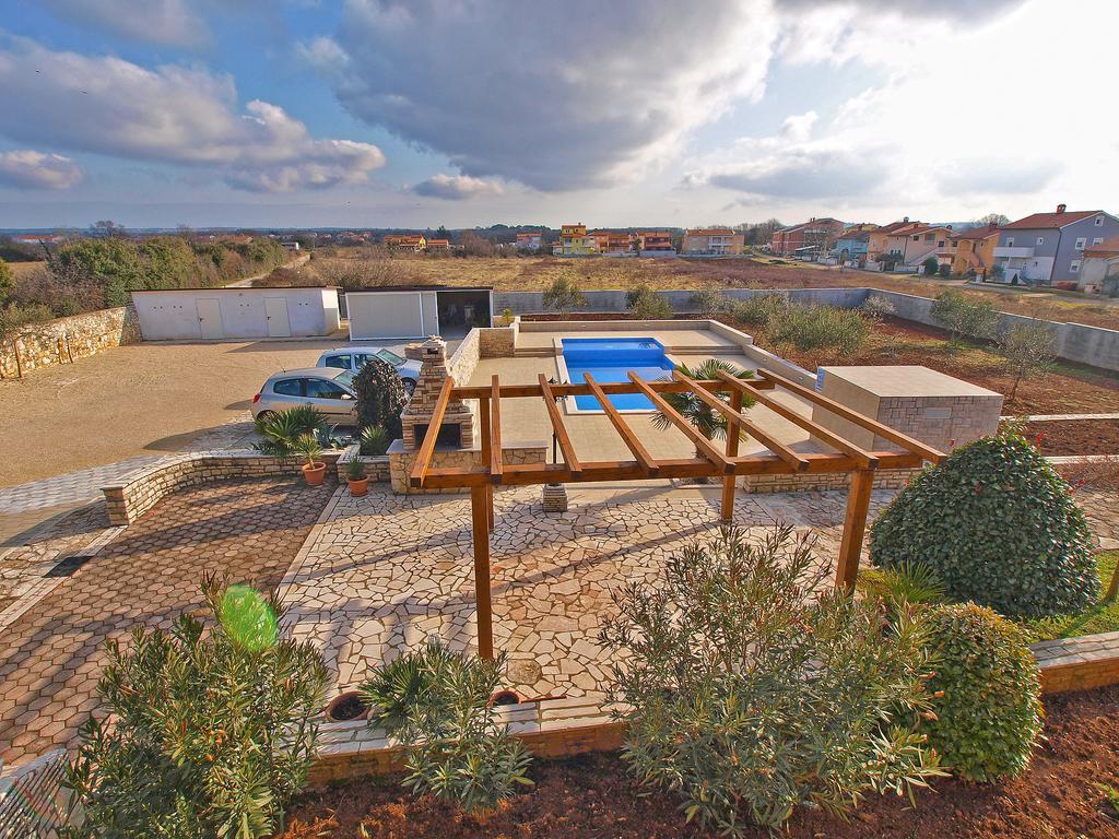 Apartments Mile 1249 Fažana エクステリア 写真