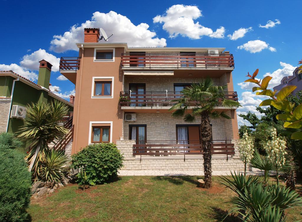 Apartments Mile 1249 Fažana エクステリア 写真