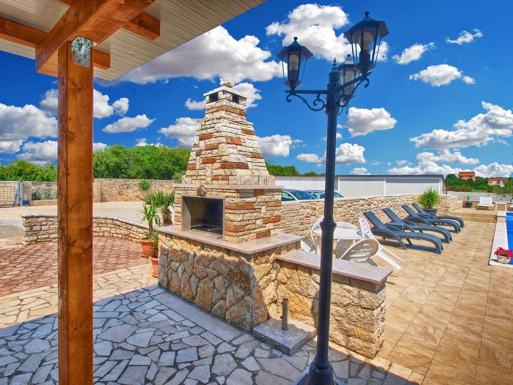 Apartments Mile 1249 Fažana エクステリア 写真
