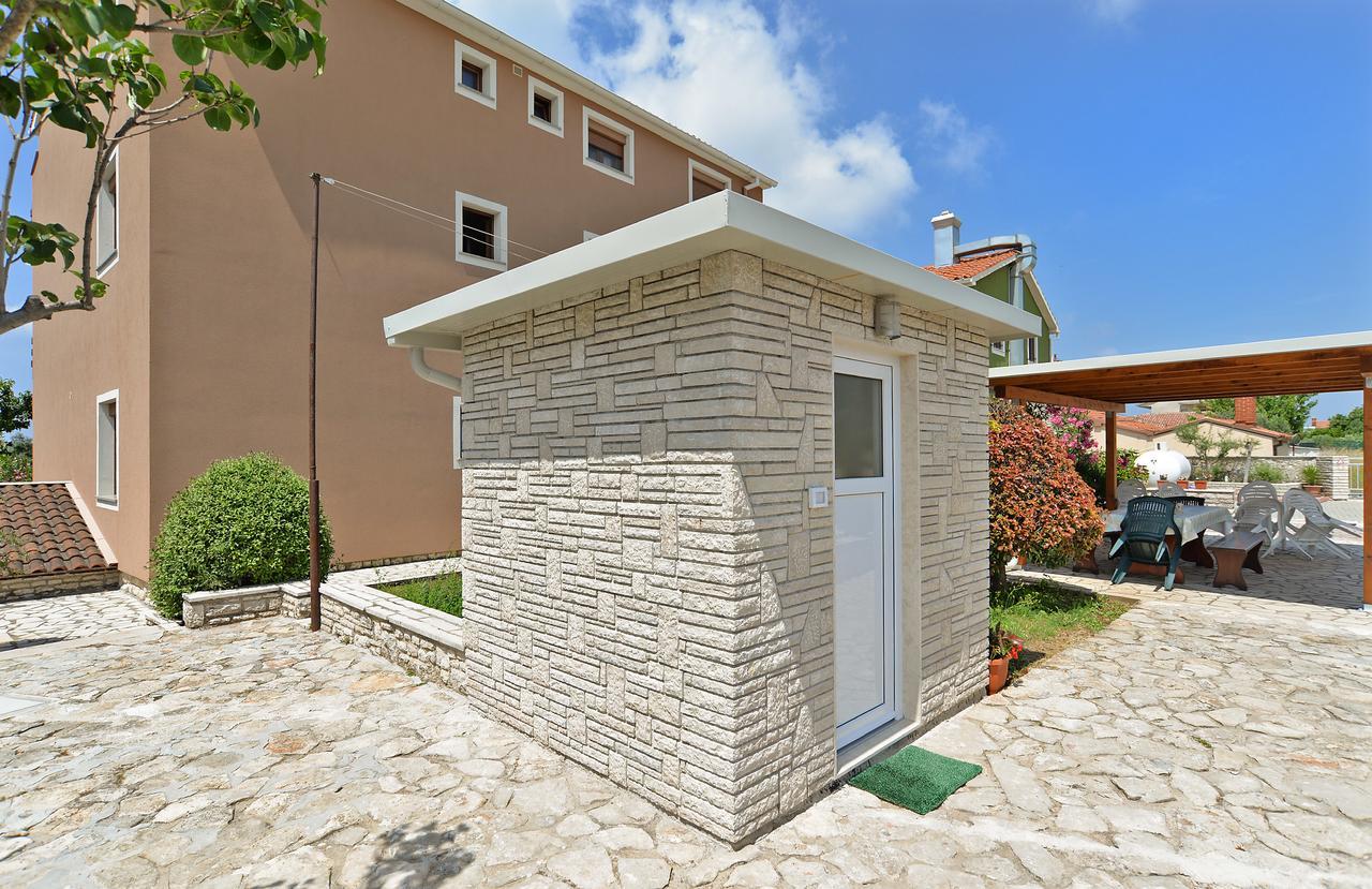Apartments Mile 1249 Fažana エクステリア 写真
