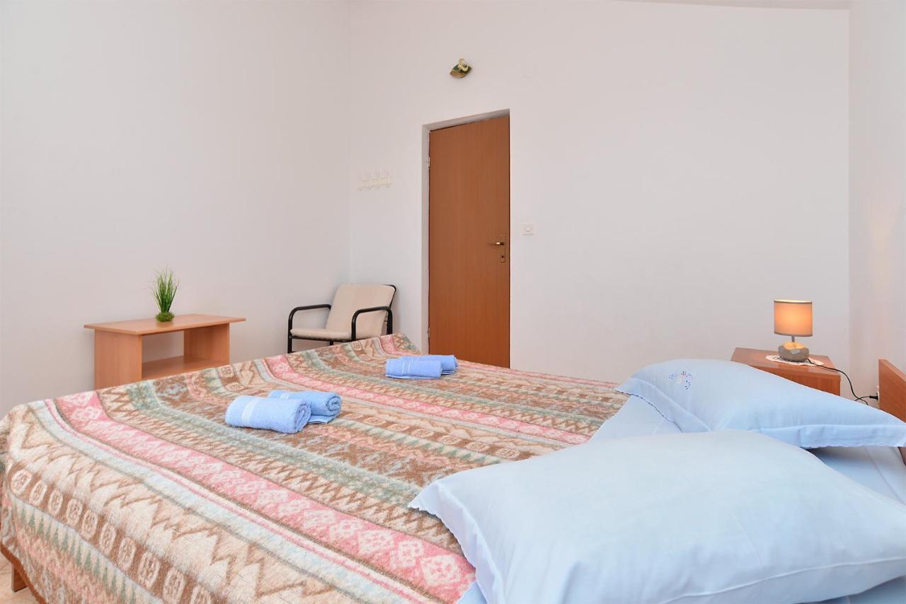 Apartments Mile 1249 Fažana エクステリア 写真