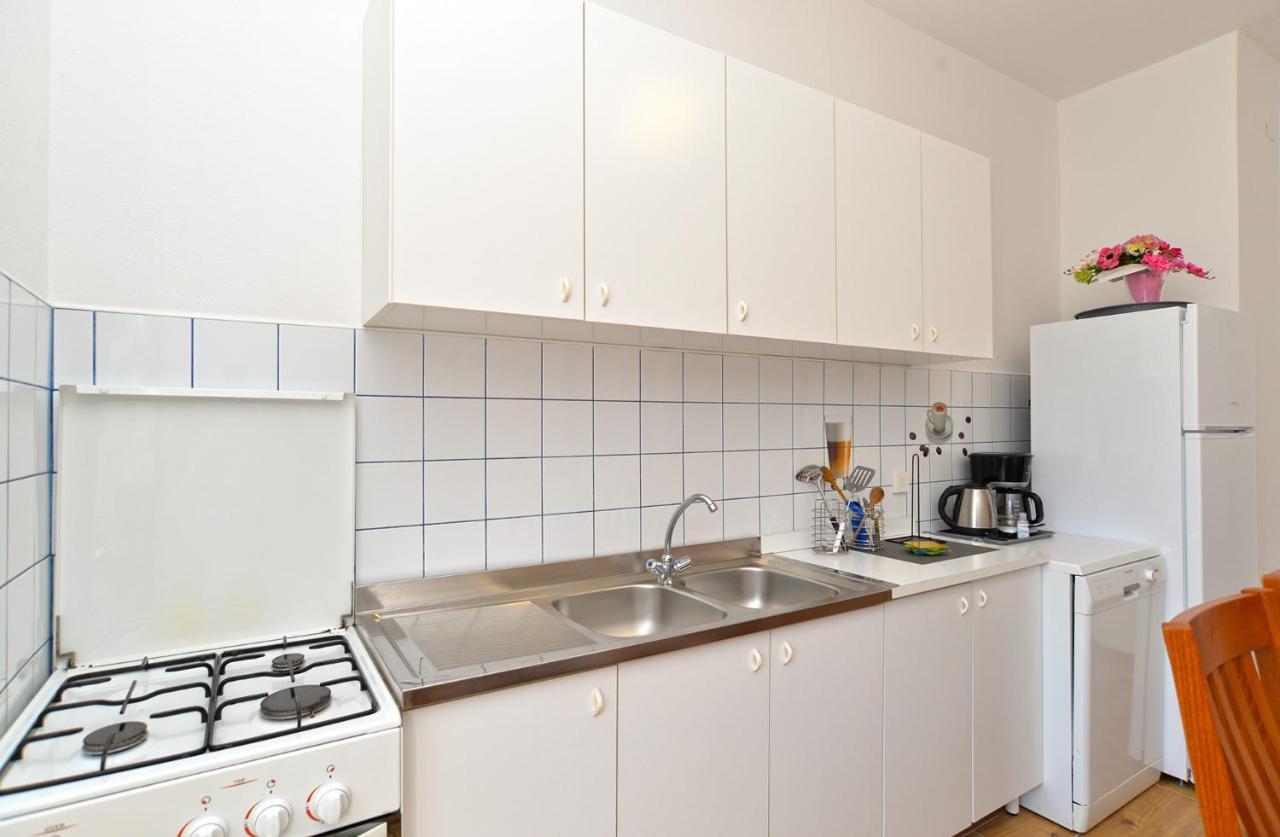 Apartments Mile 1249 Fažana エクステリア 写真