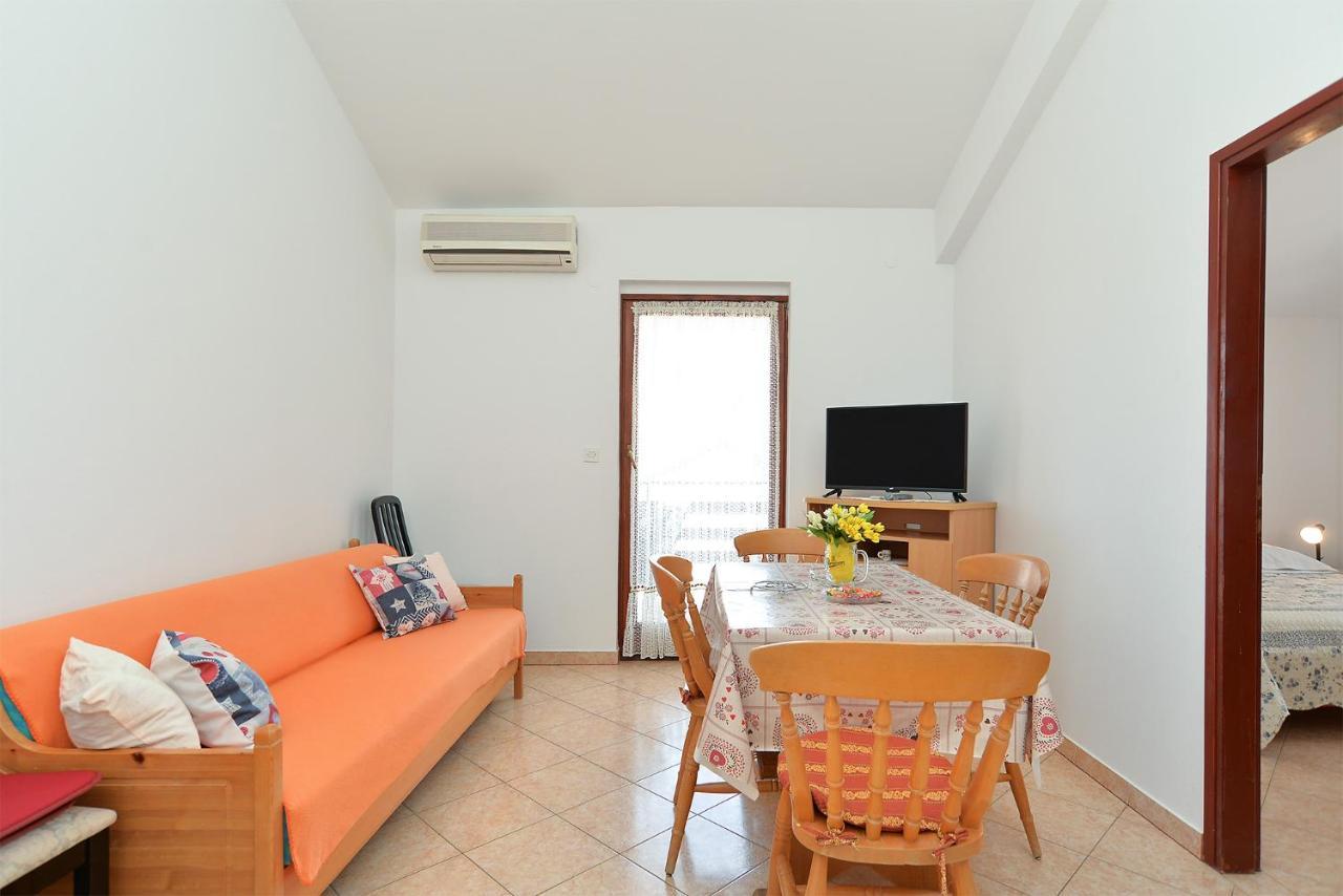 Apartments Mile 1249 Fažana エクステリア 写真